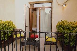 Отель Elea Old Tbilisi Hotel Тбилиси Двухместный номер Делюкс с 1 кроватью или 2 отдельными кроватями-8