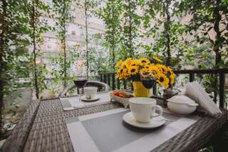 Отель Elea Old Tbilisi Hotel Тбилиси Двухместный номер Делюкс с 1 кроватью и балконом-10